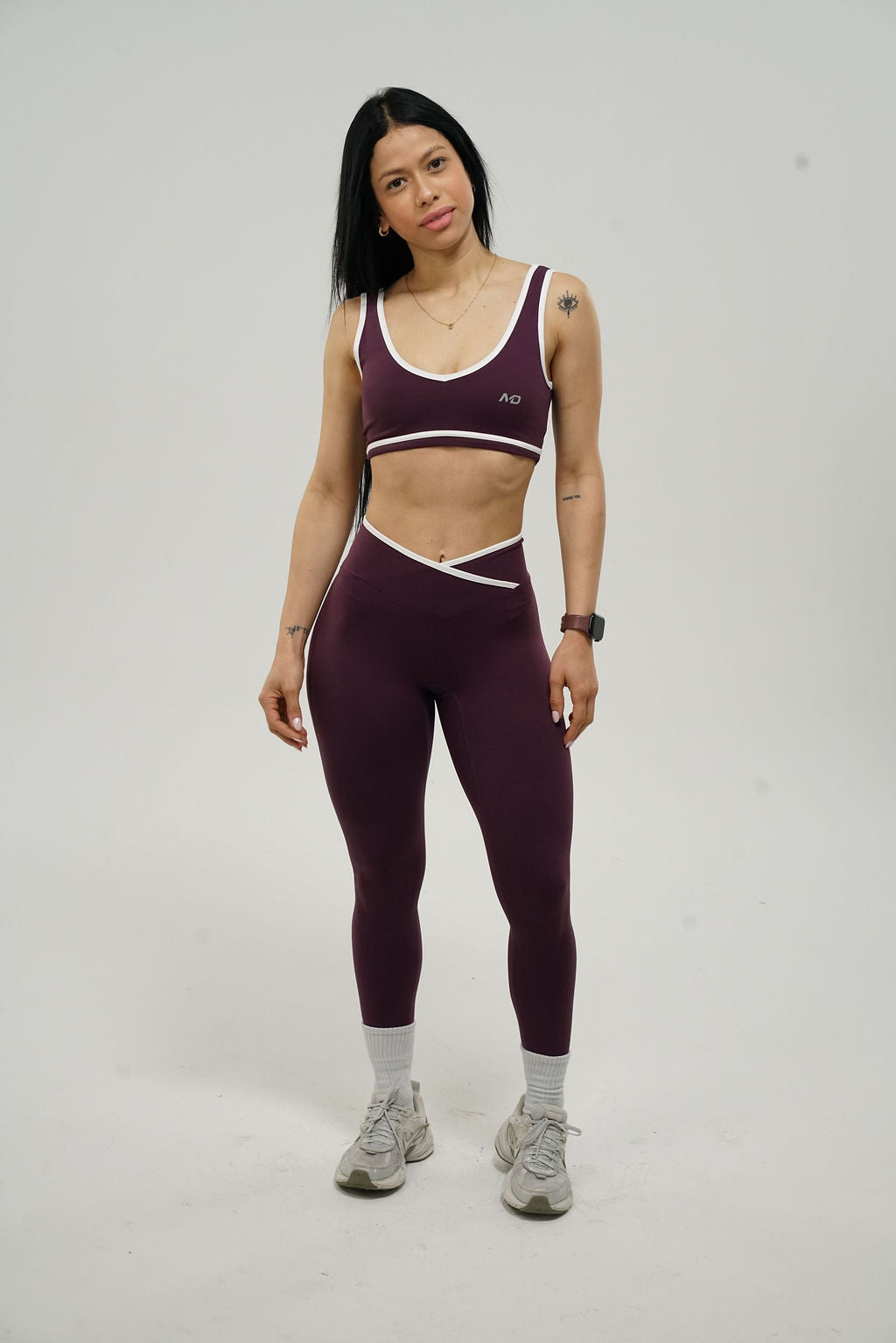 WBLS-NY-001 Women’s sports bra and leggings set